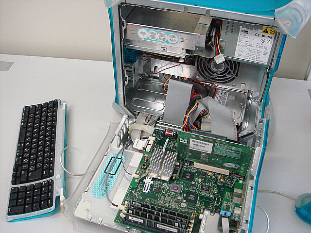 Power Macintosh G3 Blue & White (Apple) 1999年 | 古いハード Power Macintosh G3 Blue & White (Apple) 1999年 | 古いハード
