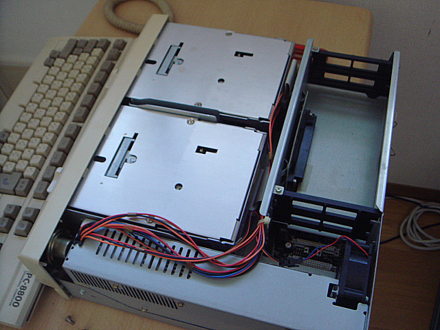 PC-8801FH model30(NEC) 1986年 | 古いハードに囲まれて since2011