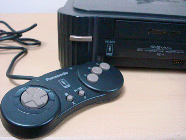 3DO REAL (松下電器) 1994年 | 古いハードに囲まれて since2011